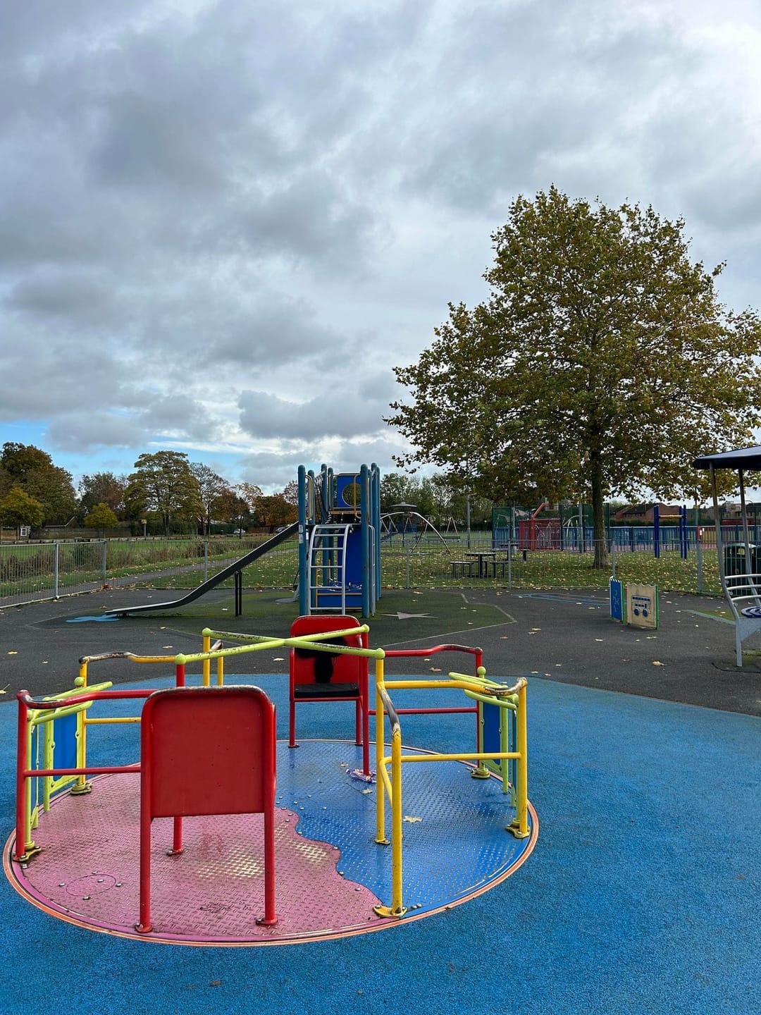 Datchet Recreation Ground - image 1